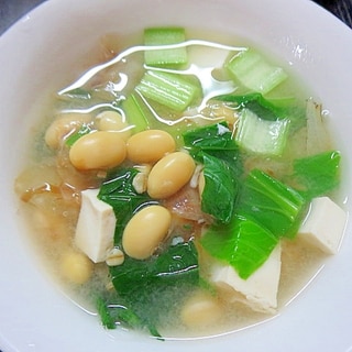 大豆と小松菜の味噌汁